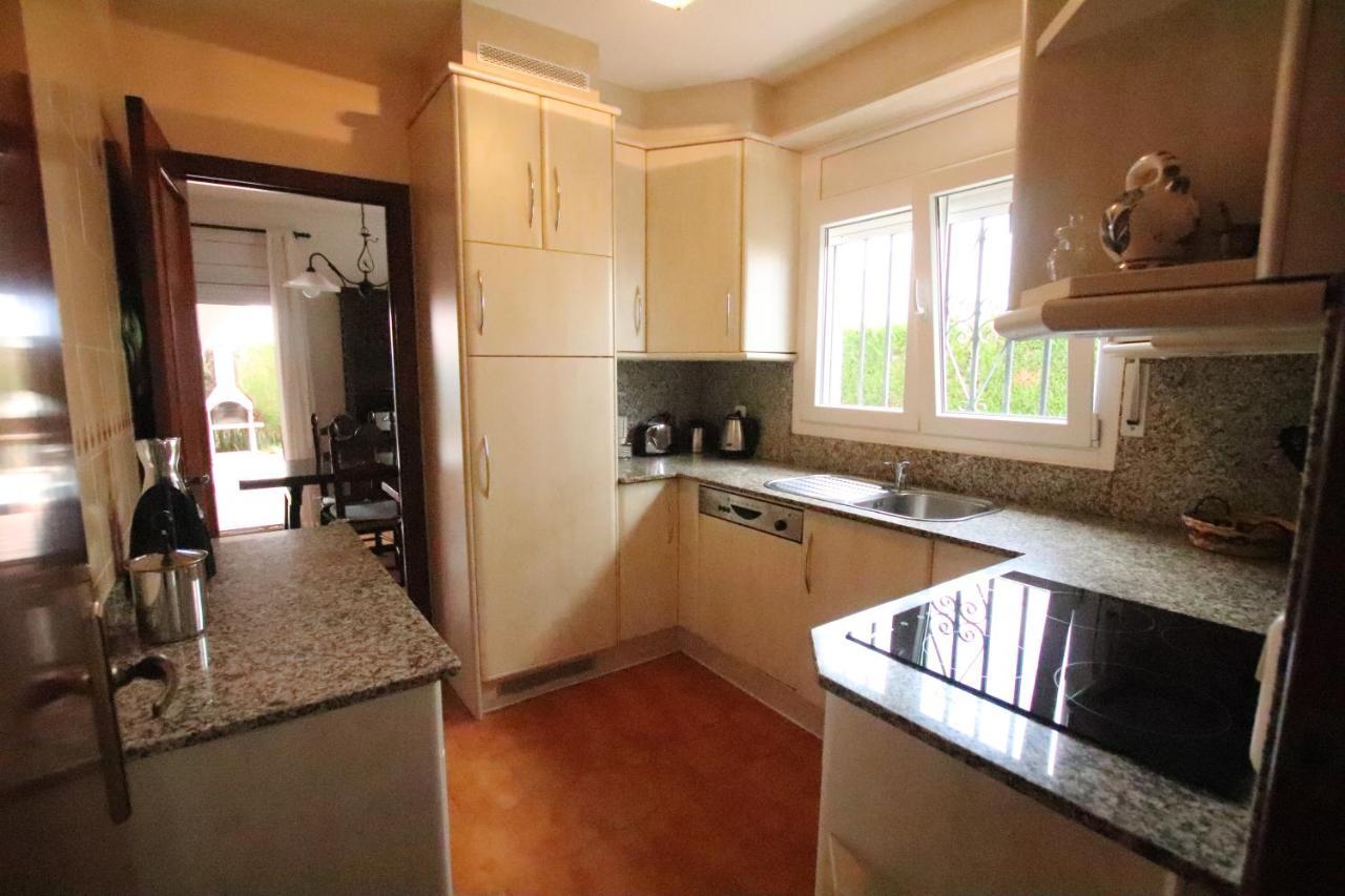 Planta Baja, Primera Linea, Playa, Jardin Privado, Ardiaca, Cambrils, Apartamento Jacqueline Extérieur photo