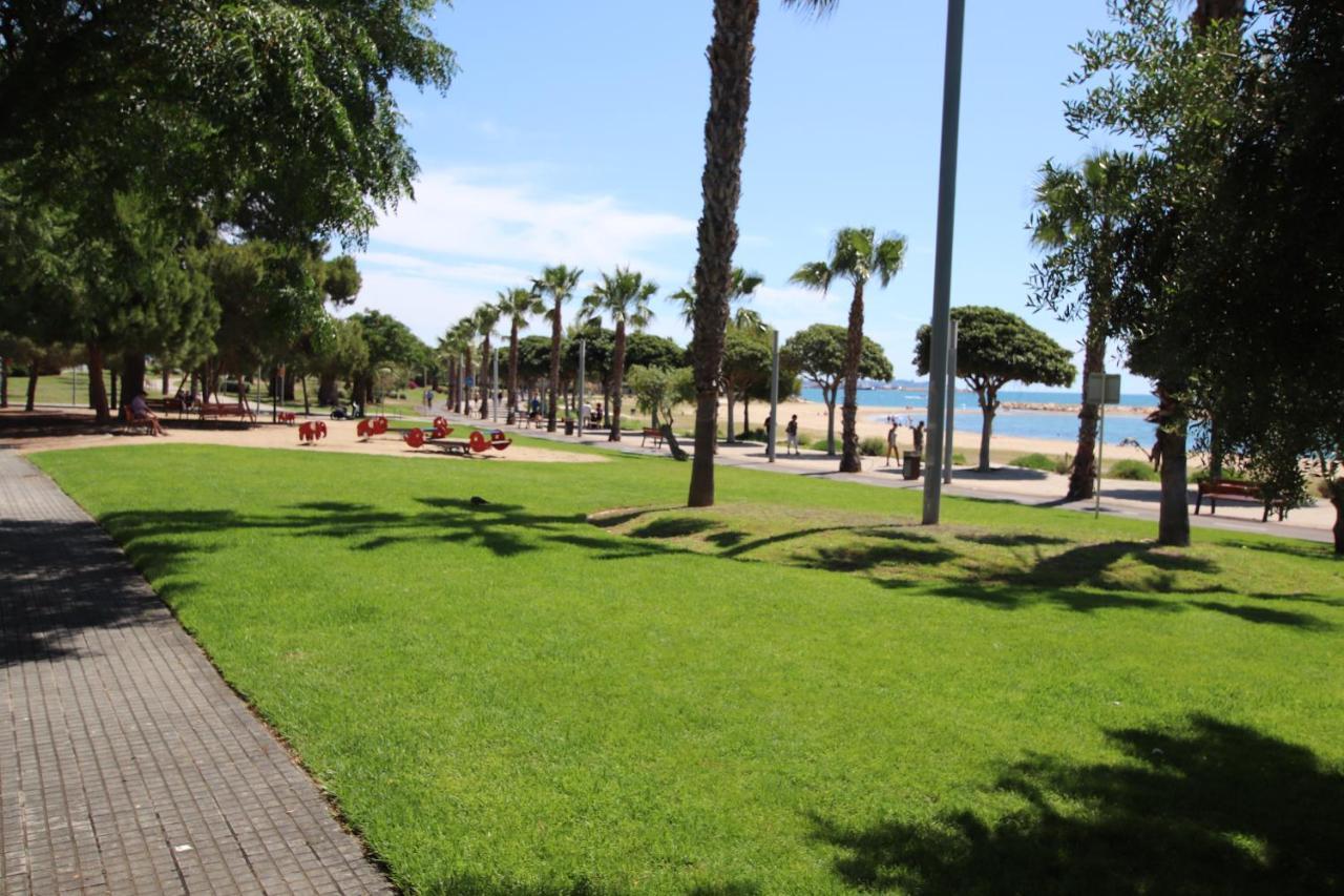 Planta Baja, Primera Linea, Playa, Jardin Privado, Ardiaca, Cambrils, Apartamento Jacqueline Extérieur photo